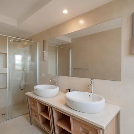 Dell'800 Con Jacuzzi Privata -