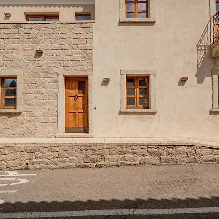 Villa Dell'800 Con Jacuzzi Privata - *